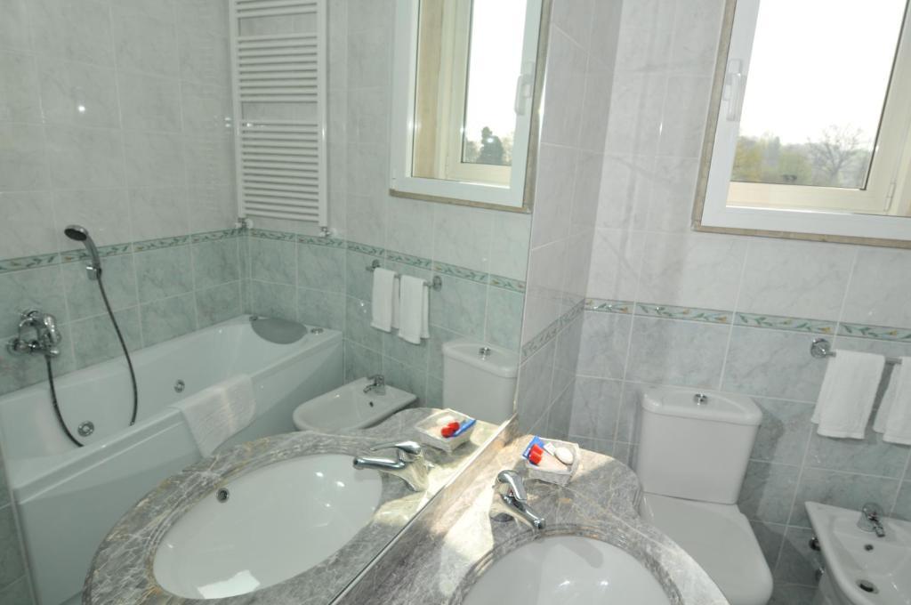 Hotel Fossati Triuggio Стая снимка